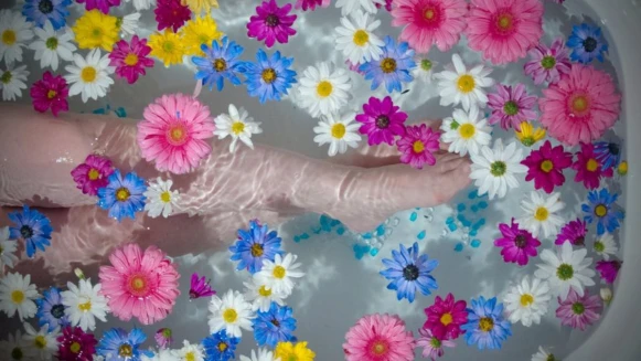 洗去夏日油汗味！紓壓香氛沐浴好心情