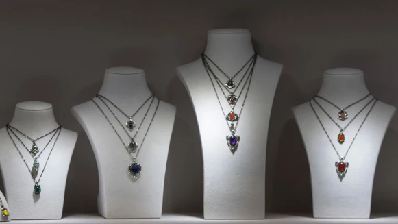 匯集一生美麗蒐藏！喬治傑生30周年珠寶展閃耀登場