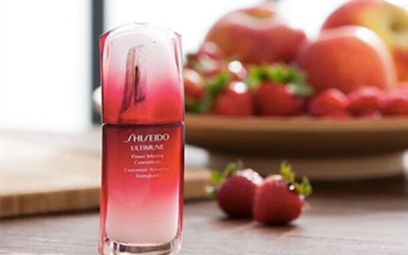 從內到外都能量飽滿的「紅色保養」，妳GOTCHA了嗎？