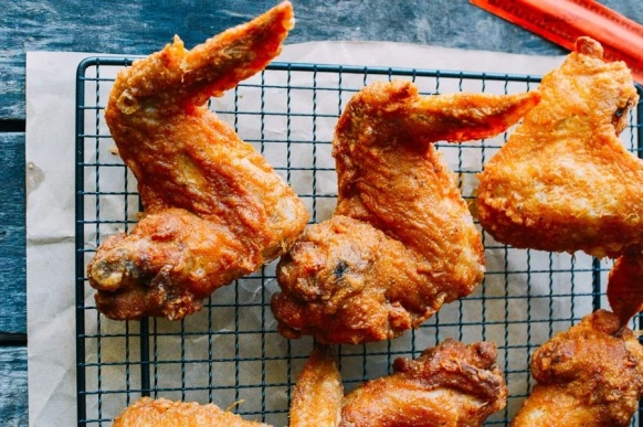 來自美國南方的靈魂美食：炸雞鬆餅