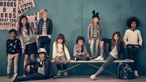 穿出小大人模樣！H&amp;M童裝帶小孩「Back To School」