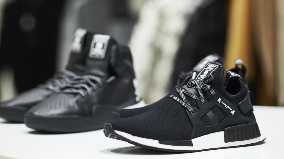 NMD、Tubular印上黑色骷髏了！Mastermind JAPAN x adidas Originals聯名來襲