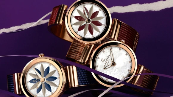 泊纜繩錶帶也吸睛！CHARRIOL立體數字、繽紛花系腕錶太閃耀