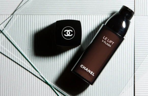 1+1>2的緊緻力量，讓小V臉成為致勝關鍵！