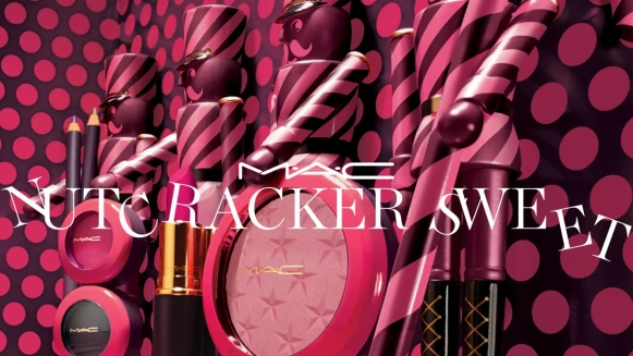 粉紅糖衣娃娃兵！M.A.C推出經典芭蕾《胡桃鉗》耶誕彩妝