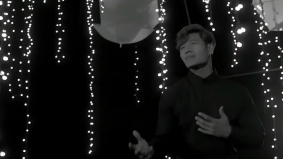 聽完心花怒放!金鐘國翻唱〈聽見下雨的聲音〉MV超唯美