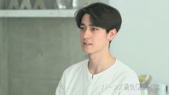 【郝慧川陪你看劇劇】超好下嚥的實境秀《雙層公寓》，因為裡面有天菜啊〜！