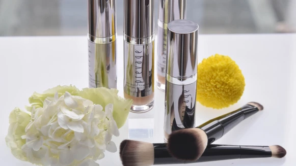 空汙、霧霾…環境污染成年輕最大殺手！輕熟女保養品慎選歲月才能不留痕跡