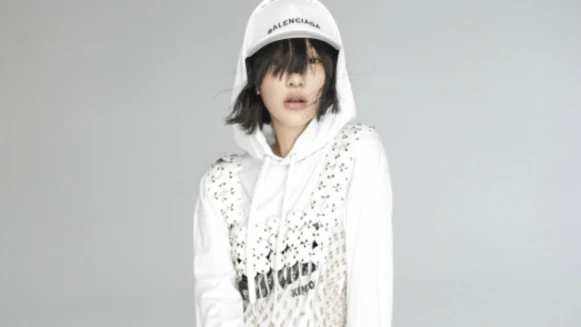 周迅:「可能是太自我,或是做事太主觀,但我不會去改變自己的方式。」