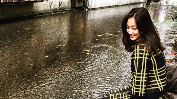 時髦生活客陳薇：談愛情要敢愛敢痛，但是，先學會愛自己。