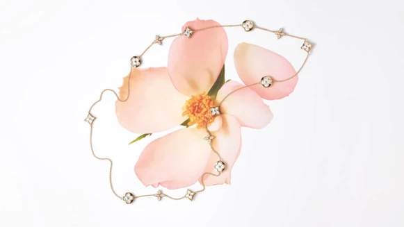 光澤、造型、色系都讓女孩不能拒絕！超過10款玫瑰金耶誕飾品實在太推坑