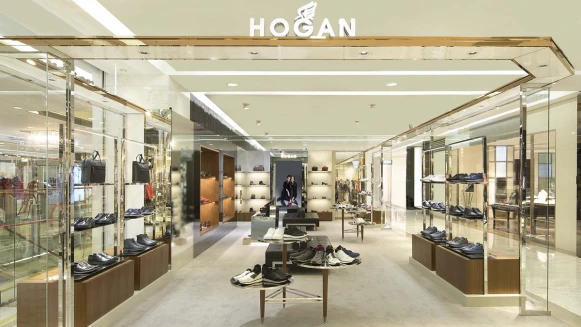HOGAN復興SOGO店全新開幕！透明玻璃打造寬敞半開放空間