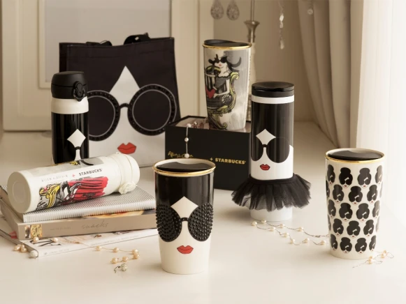 穿上蓬蓬裙敲可愛 星巴克 X Alice + Olivia 聯名款又來了 