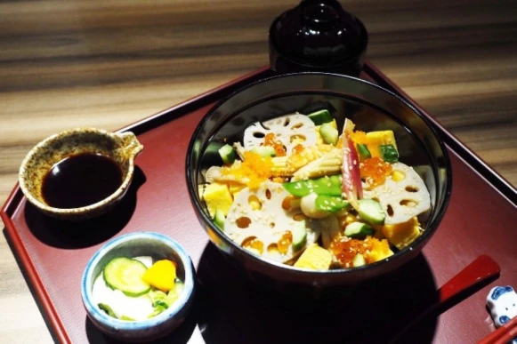 真的超香 蟬聯米其林指南三年 星鰻專門店-日本橋玉井台灣開張