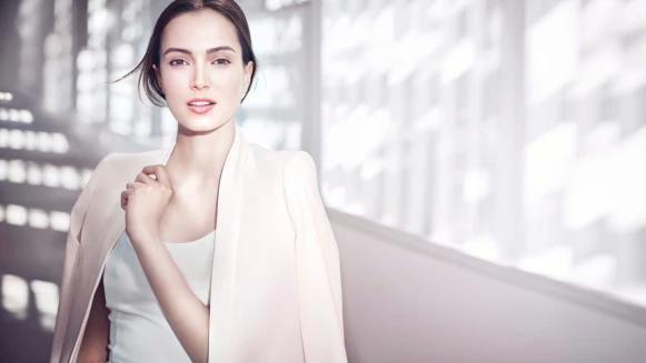 趁著冬日丟掉黑找回白皙臉蛋！每日5步驟暗沈退去、黑斑淡化最後終於換得透、亮美肌