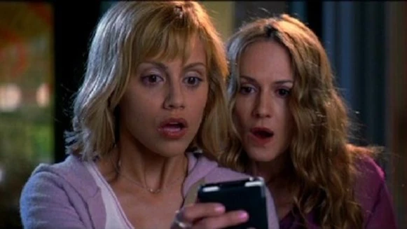 【萬事問婊姐】請問婊姐，為何劈腿拋棄我的對方還是可以過得很爽呢？不是說惡有惡報嗎？