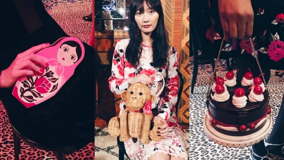 【紐約時裝周】最甜最夢幻的手袋都在這裡了！草莓蛋糕、俄羅斯娃娃…Kate Spade 2017秋冬超生火