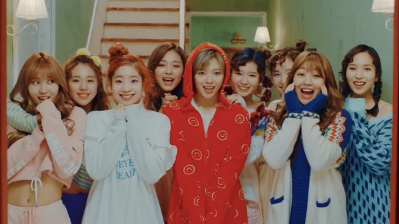 破億點擊保證!超人氣女團TWICE回歸再推洗腦新歌〈KNOCK KNOCK〉