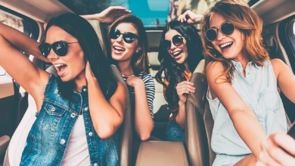 不敗派對髮型看過來！設計師教妳變髮DIY