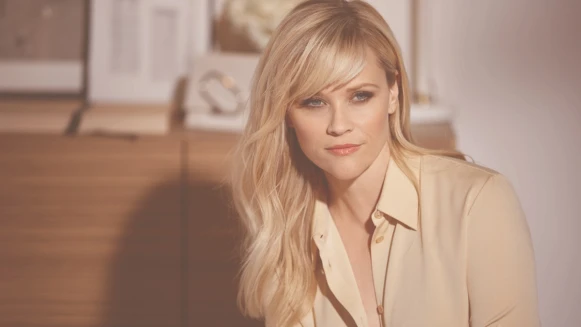 貫徹支持女性的精神！金髮尤物瑞絲薇絲朋出任伊麗莎白雅頓全球品牌推廣大使