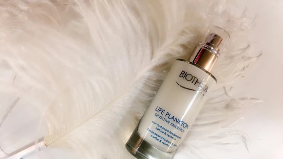 大家都誤會了,不是敏感肌,碧兒泉奇蹟活源乖乖乳安撫肌膚不適