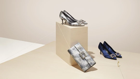 這是台灣專屬的金屬古銅色！Roger Vivier奢華鑽飾晚宴系列，限定上市