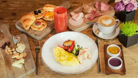 早午餐打卡景點再一間！東區TK SEAFOOD&amp;STEAK推出精緻早餐