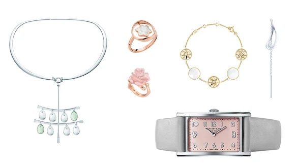 母親節就是要給媽媽怒刷一個超大禮！快來看各家珠寶鐘錶節日獻禮總整理