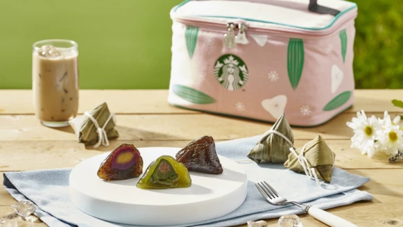 吃起來冰冰涼涼超消暑！星巴克推出全新4大口味「星冰粽」