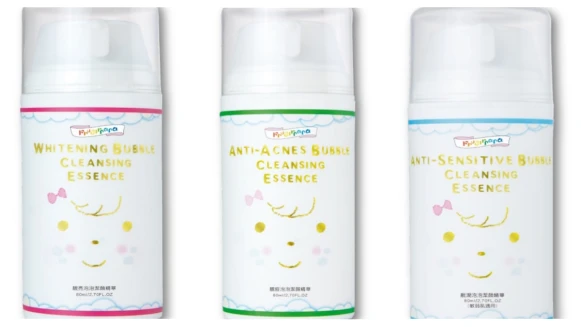 這樣早上賴床也沒關係了！美膚娜娜推出升級版的「泡泡潔顏精華系列」讓忙碌小資女們的早晨不再手忙腳亂