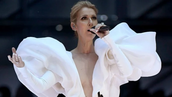 超催淚!適逢《鐵達尼號》20周年,天后席琳狄翁動人重現經典主題曲〈My Heart Will Go On〉