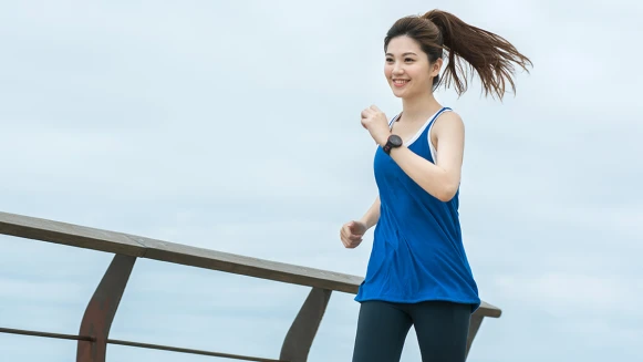 跑出健康就有自信！「動系女孩」甜心主播簡懿佳：「美白，我說了算！」