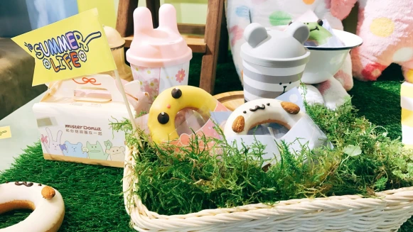 酸甜藍莓系甜點好療癒！Mister Donut夏日限定甜甜圈、冰沙飲品來囉