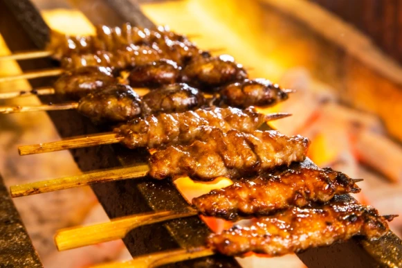  冰沙啤酒配40款串燒 三燔本家仲夏居酒屋 不用飛日本的限定美味 