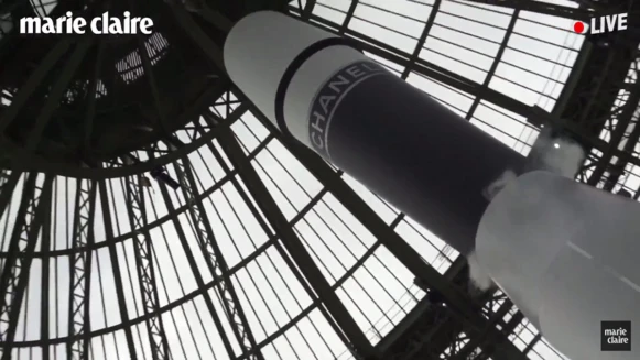 香奈兒太空大秀亮點，客座編輯—孫怡也好感動！【孫怡玩真的】