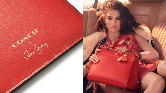 連身上的刺青都變成設計靈感！Coach攜手Selena Gomez推出限量聯名系列