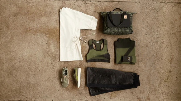 玫瑰金、軍綠混搭出個性運動風！劉雯、Kylie Jenner帥氣詮釋PUMA全新訓練服Velvet Rope系列