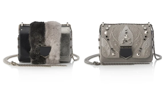 快快換上早秋最時髦新元素！JIMMY CHOO把鉚釘、絨毛球球…放到鞋包配件上