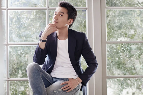 【愛，最好的選擇】趙又廷攜手Tiffany傳遞愛情箴言：「我們既已選擇了愛情，愛，自會給我們豐盛華美的饋贈！」