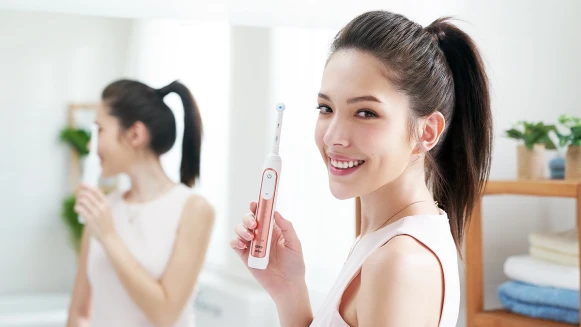 【演藝圈女神 x Oral B玫瑰金自信宣言！】許瑋甯：「你要相信你自己，相信自己可以成為什麼樣的人！」