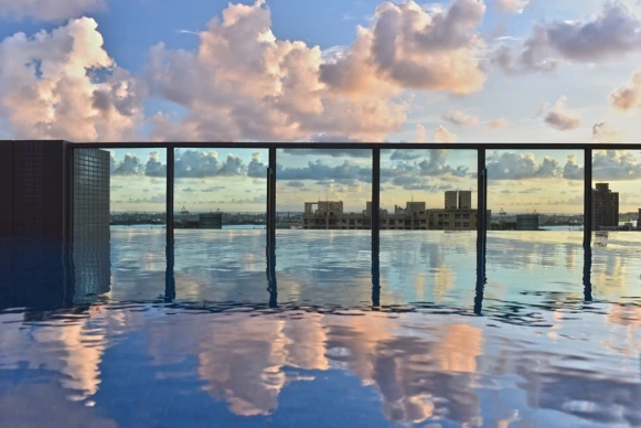 遊艇開派對超跑飆極速 晶英國際行館尊榮專屬行程揭開精彩旅行新一頁