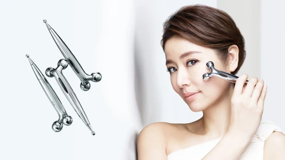 超心動的日本超人氣+心如最愛的「小臉神器」、娜姐御用不老保養秘方，鎖定忠孝SOGO周慶迅速入手就對啦~