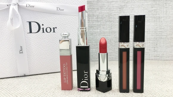 說到口紅怎能遺忘DIOR！2017年最熱賣唇膏Top 5揭曉，還有實擦示範