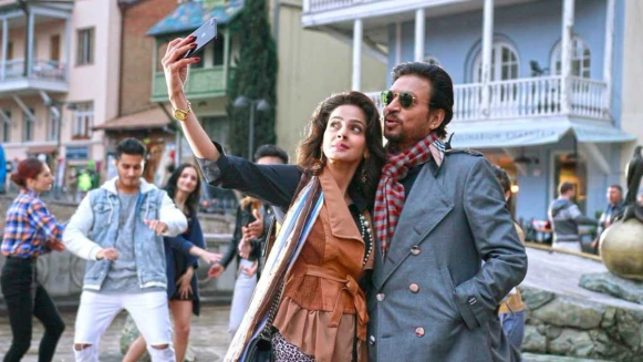 印度票房破3億台幣！為讓女兒進名校不擇手段，《人生起跑線》幽默探討教育僵化亂象