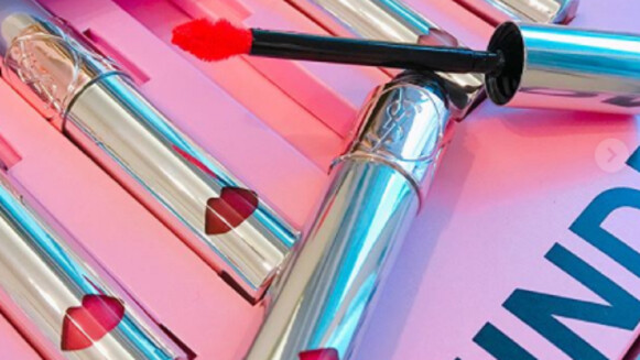 網民暱稱的「乾唇救星」！拯救乾燥唇、死皮唇、黯沉唇〜2018「蜜糖新歡」正式為妳帶來全新奇蹟！