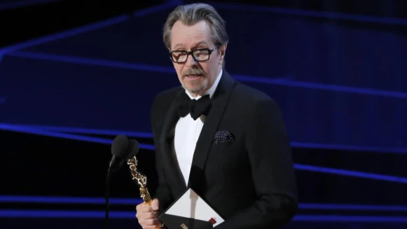 英國老戲骨近40年的封帝之路！細數那些蓋瑞歐德曼教科書級的精彩演出