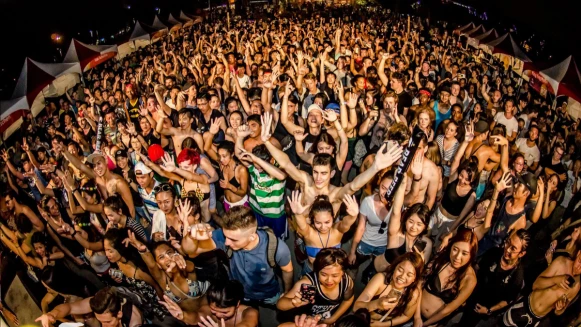 超過20組各國知名DJ音樂人演出陣容！2018南台灣超嗨派對，「夏都春宴 Spring Break on the Beach」4月登場