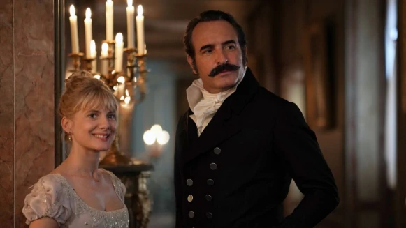 根本是超級說謊家兼大戲精！「大藝術家」影帝尚杜加丹最新主演法國喜劇《假掰英雄》