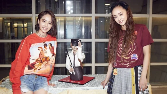 平成歌姬安室奈美惠正式引退,25年來辛苦了!社群媒體將於10月1日全面下線~