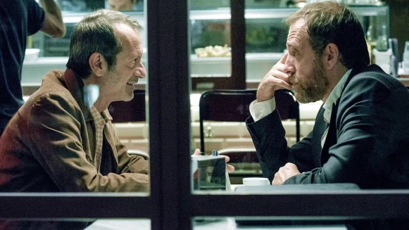 《完美陌生人》導演黑色喜劇新作!《願望咖啡館》開張,來這裡找他就能美夢成真